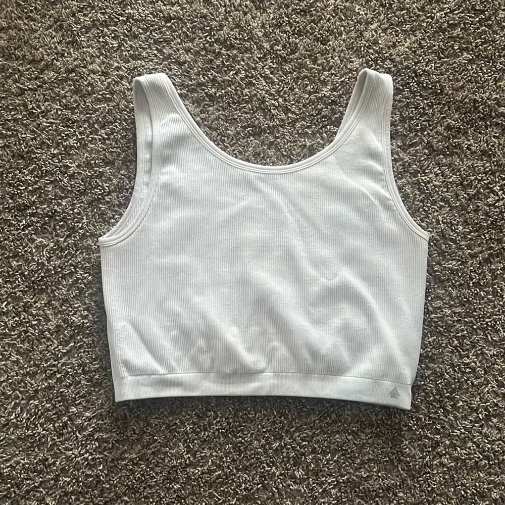 CALI sport athletic crop